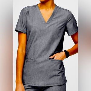 FIGS Casma 3 Pocket Top Size Medium